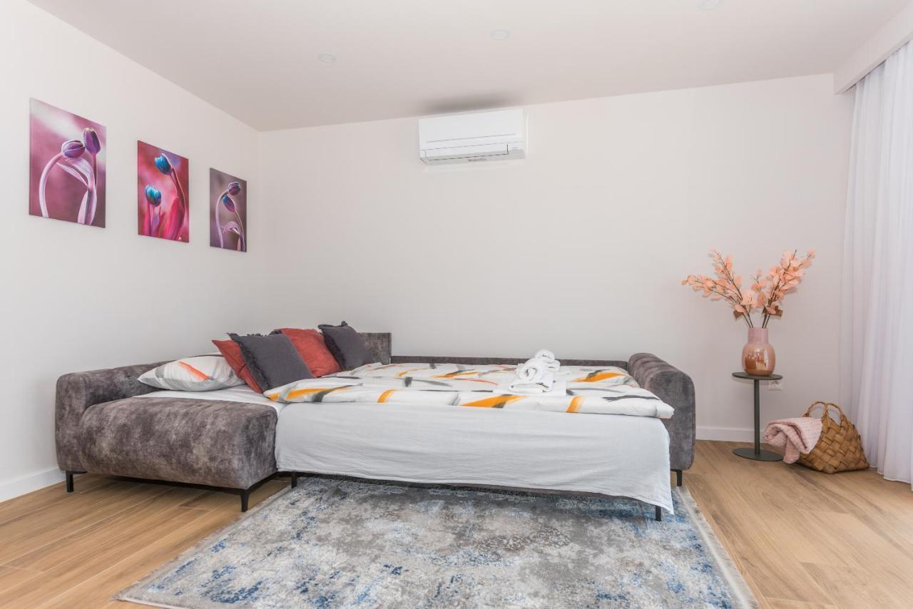Luxury Adria Sea & City View Apartment Makarska Exterior photo